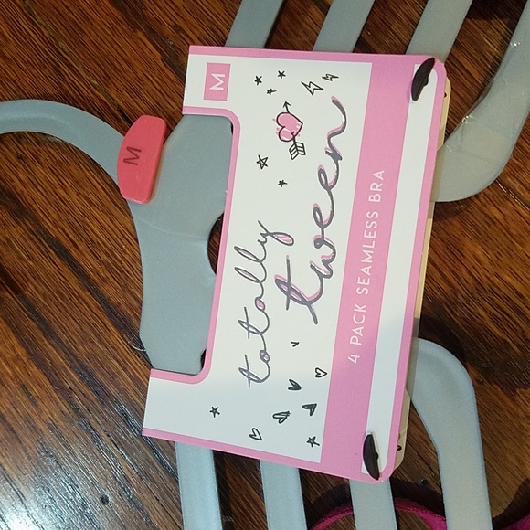 Choose Joy Bra Set - Picture 2 of 8